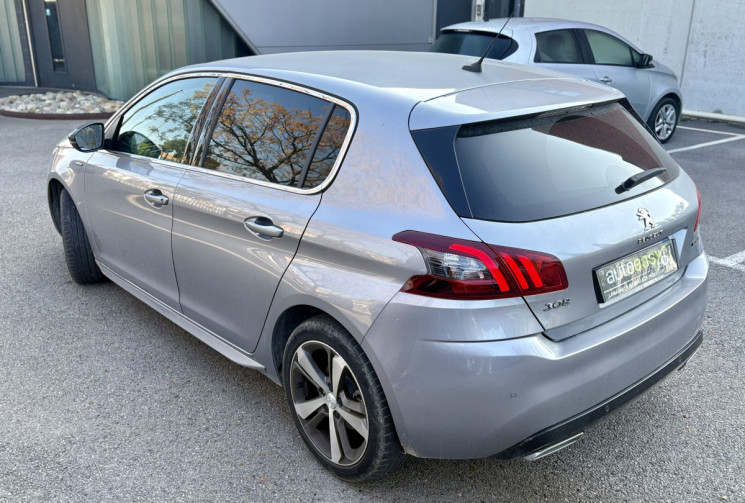 Peugeot 308 GT Line 130cv EAT8 / 31000km / 2019 / Distribution neuve / Suivi complet / Super état 