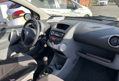 Peugeot 107 1.0 l 12v  Urban  68 cv