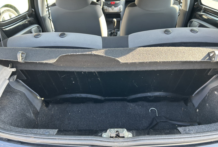 Peugeot 107 1.0 l 12v  Urban  68 cv