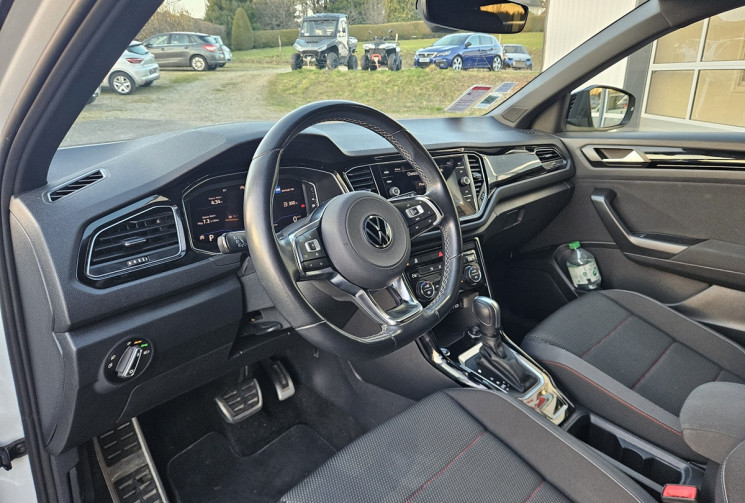 Volkswagen T-Roc 2.0 TDI 150 BLUEMOTION DSG7 CARAT BLACK