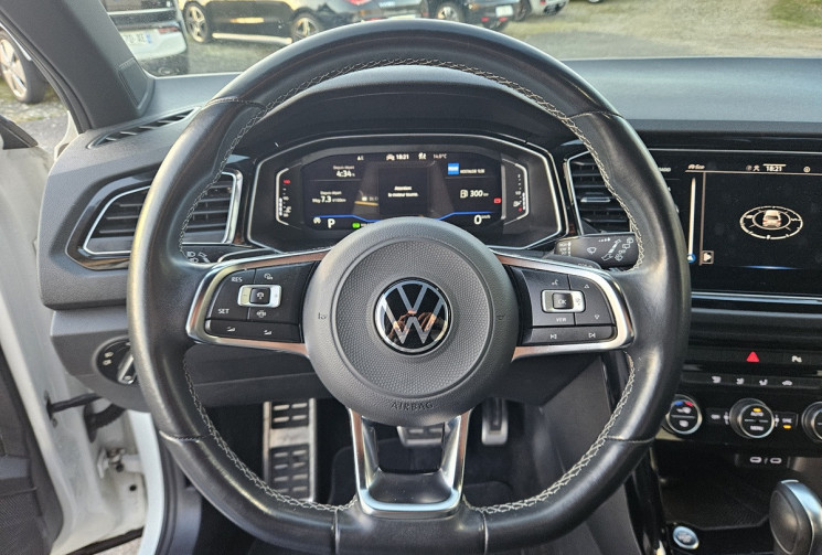 Volkswagen T-Roc 2.0 TDI 150 BLUEMOTION DSG7 CARAT BLACK