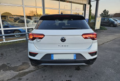 Volkswagen T-Roc 2.0 TDI 150 BLUEMOTION DSG7 CARAT BLACK
