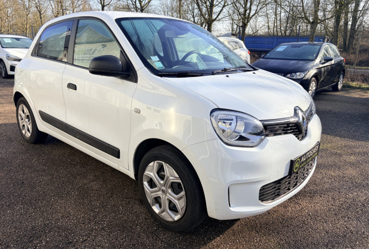 Renault Twingo III 1.0 SCe 65ch Life * 1er Main*8000Km*Feux Auto*Entretiens à jour