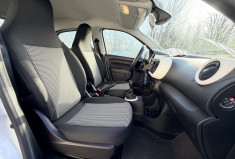 Renault Twingo III 1.0 SCe 65ch Life * 1er Main*8000Km*Feux Auto*Entretiens à jour