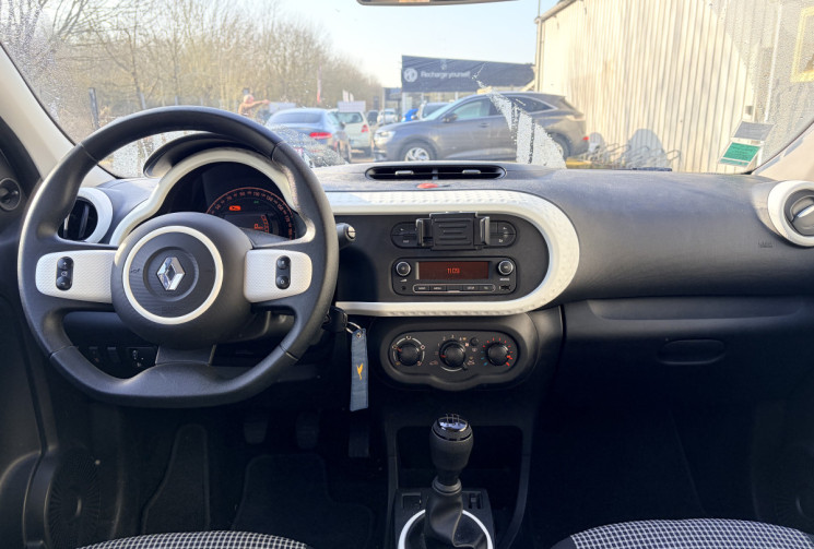 Renault Twingo III 1.0 SCe 65ch Life * 1er Main*8000Km*Feux Auto*Entretiens à jour