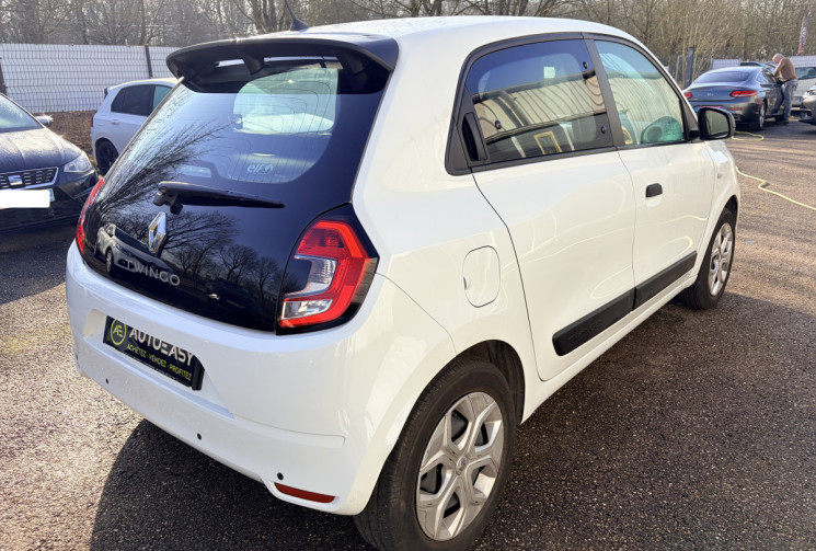 Renault Twingo III 1.0 SCe 65ch Life * 1er Main*8000Km*Feux Auto*Entretiens à jour