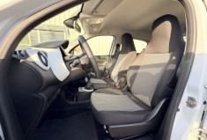 Renault Twingo III 1.0 SCe 65ch Life * 1er Main*8000Km*Feux Auto*Entretiens à jour