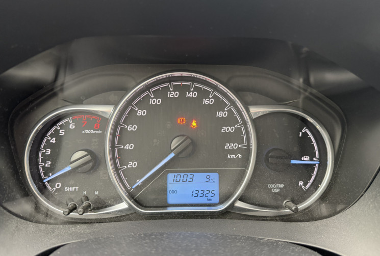 Toyota Yaris 1.0 VVTI 69 FRANCE 5P * ENTRETIEN A JOUR * CT OK * GARANTIE 6 MOIS