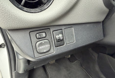 Toyota Yaris 1.0 VVTI 69 FRANCE 5P * ENTRETIEN A JOUR * CT OK * GARANTIE 6 MOIS