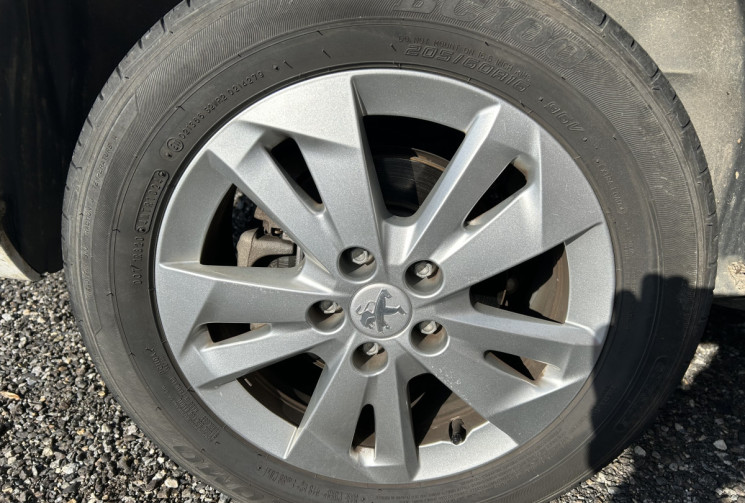 Peugeot Partner Long 1.5 BlueHdi 130 cv Asphalt Bva EAT 8