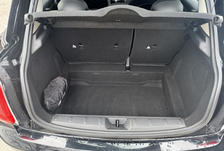 Mini Cooper Edition Shoreditch* 1.5i 136 / 1ère Main / Toit Ouvrant / Radars AR / Bluetooth