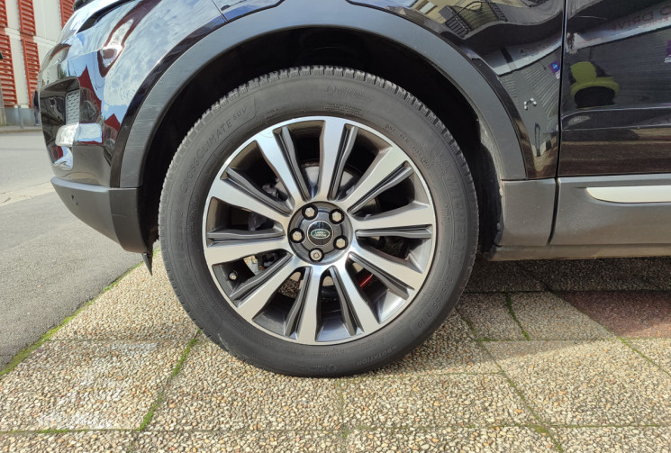 Land-Rover Range Rover Evoque 2.2 SD4 4WD BVA6 190 cv/ PRESTIGE / 1er Main 