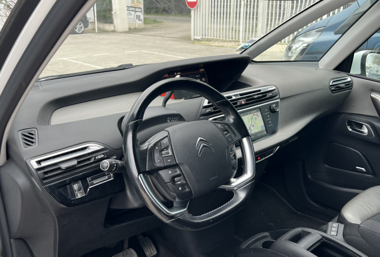Citroën C4 PICASSO 1.2 Puretech 130 EAT6 Shine / Distribution OK / JBL / Carplay / Caméra 360