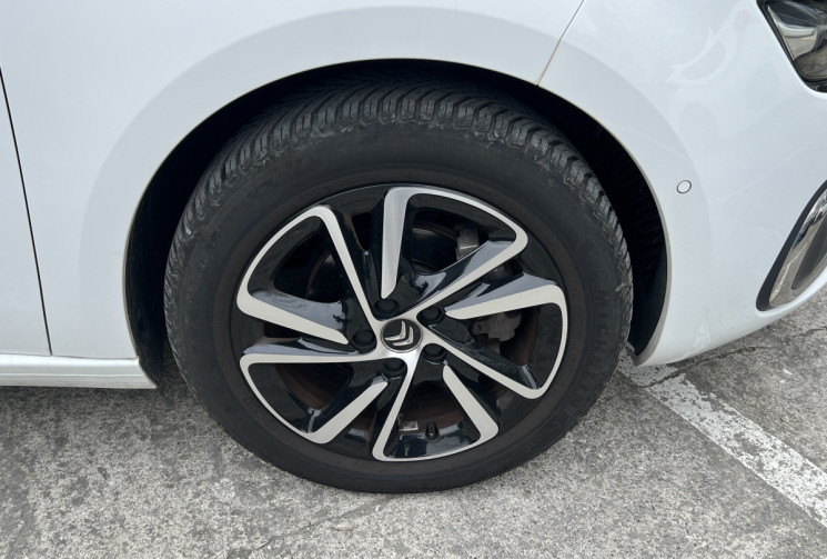 Citroën C4 PICASSO 1.2 Puretech 130 EAT6 Shine / Distribution OK / JBL / Carplay / Caméra 360