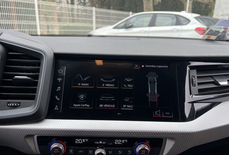 Audi A1 Sportback 30 TFSI 116 BVM6 S Line / Véhicule Français / Carplay / Radars AV AR 
