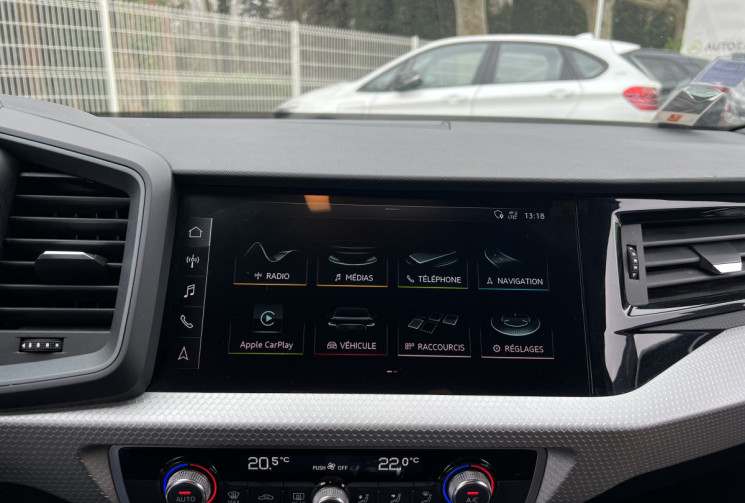 Audi A1 Sportback 30 TFSI 116 BVM6 S Line / Véhicule Français / Carplay / Radars AV AR 