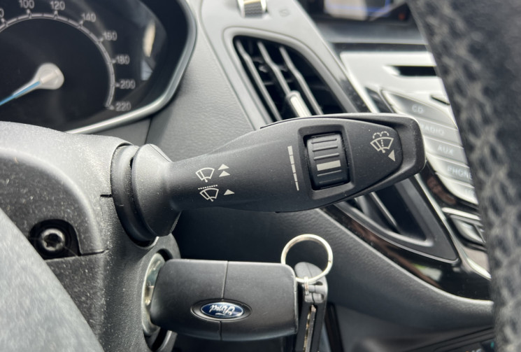 Ford B-MAX Titanium Powershift 1.6 Ti-VCT 105 CV * Entretien Complet * Distribution faite