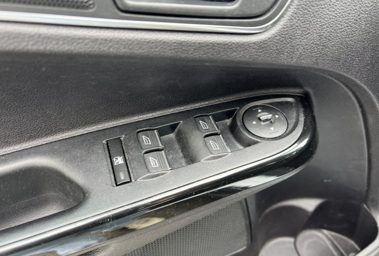 Ford B-MAX Titanium Powershift 1.6 Ti-VCT * Entretien Complet * Distribution faite