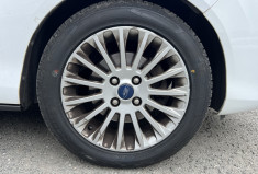 Ford B-MAX Titanium Powershift 1.6 Ti-VCT 105 CV * Entretien Complet * Distribution faite