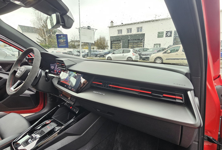 Audi RS3 SPORTBACK PERFORMANCE EDITION 