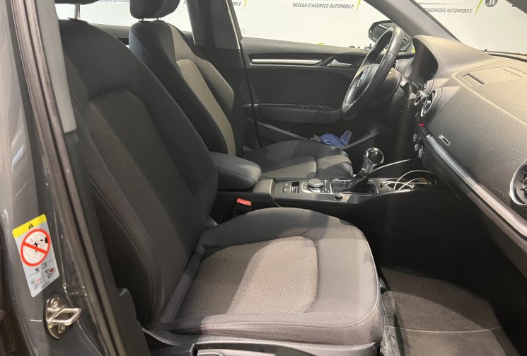 Audi A3 SPORTBACK 35 TFSI 150 CH AMBIANTE S-TRONIC