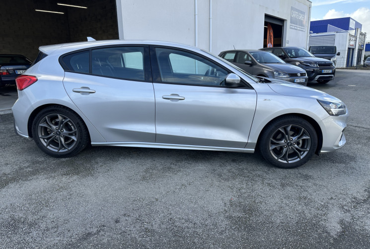 Ford Focus IV Phase 2 1.0 EcoBoost mHEV 155 cv ST-Line
