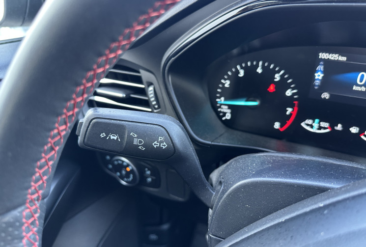 Ford Focus IV Phase 2 1.0 EcoBoost mHEV 155 cv ST-Line