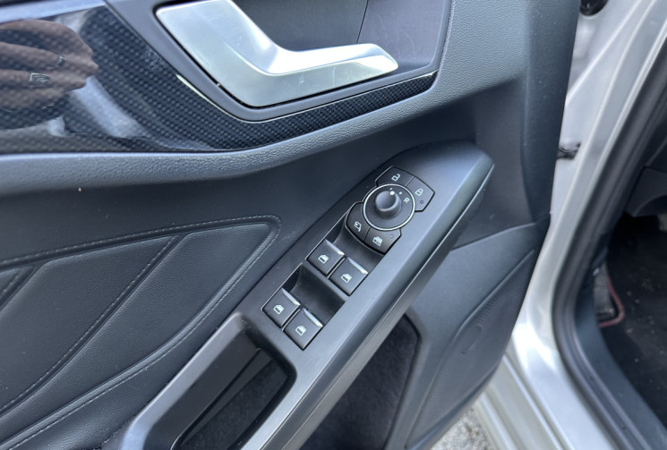 Ford Focus IV Phase 2 1.0 EcoBoost mHEV 155 cv ST-Line