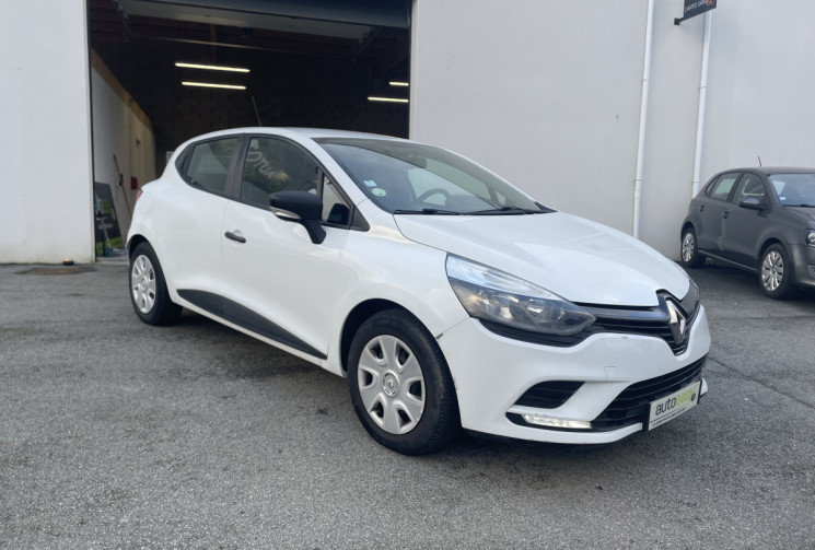 Renault Clio IV Phase 2 1.5 dCi FAP Energy eco2 S&S 75 cv LIMITED