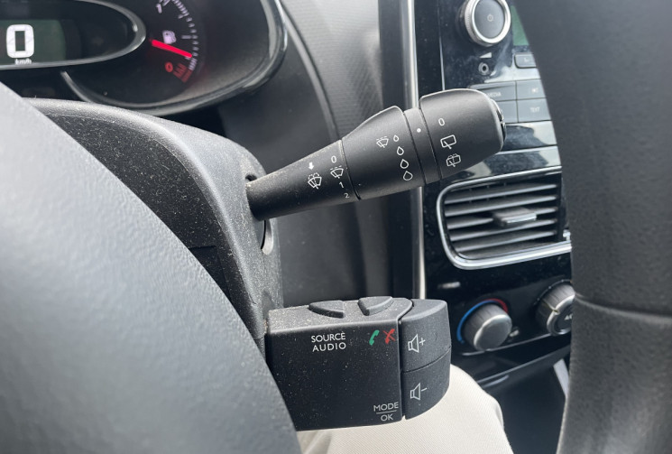 Renault Clio IV Phase 2 1.5 dCi FAP Energy eco2 S&S 75 cv LIMITED