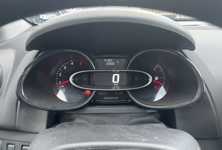 Renault Clio IV Phase 2 1.5 dCi FAP Energy eco2 S&S 75 cv LIMITED