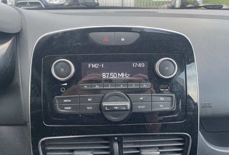 Renault Clio IV Phase 2 1.5 dCi FAP Energy eco2 S&S 75 cv LIMITED