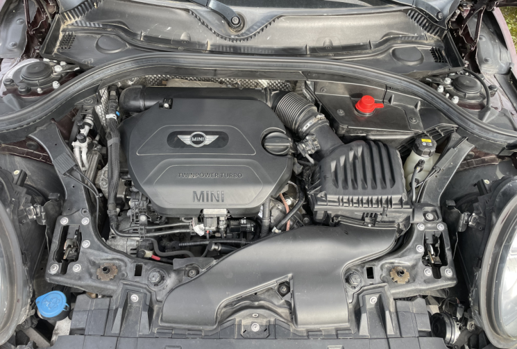 Mini Clubman D F54 2.0 D 150 CH exquisite Toit ouvrant/Radar de recul/Rien a prévoir 