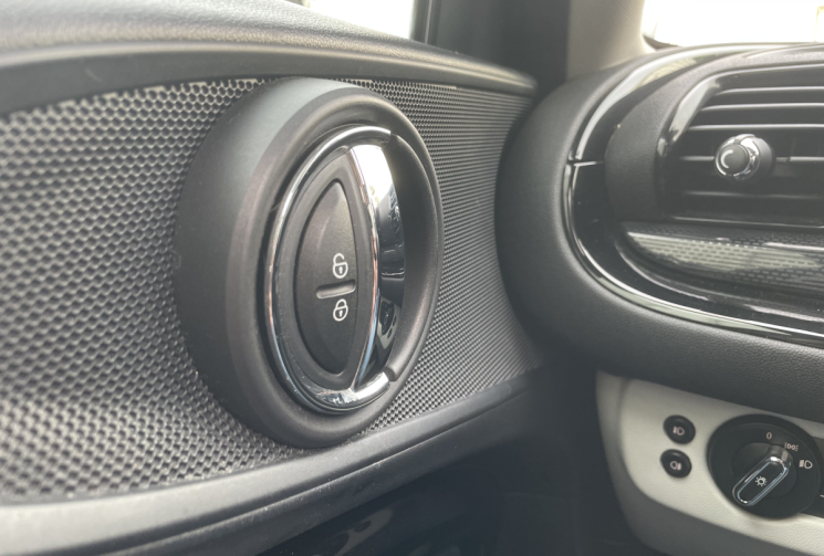 Mini Clubman Cooper D F54 2.0 D exquisite Toit ouvrant/Radar de recul/Rien a prévoir 