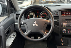 Mitsubishi Pajero 4 SPORT BLACK Short Wagon 200 cv 3.2 DI-D 4WD * Garantie 12 Mois * Très faible Km