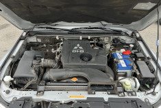 Mitsubishi Pajero 4 SPORT BLACK Short Wagon 200 cv 3.2 DI-D 4WD * Garantie 12 Mois * Très faible Km