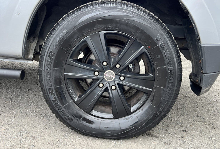 Mitsubishi Pajero 4 SPORT BLACK Short Wagon 200 cv 3.2 DI-D 4WD * Garantie 12 Mois * Très faible Km