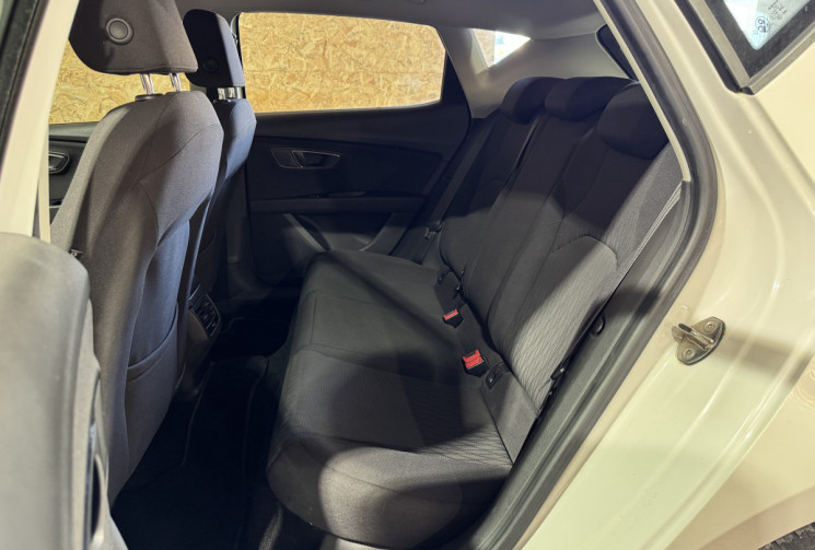 SEAT Leon GARANTIE 1 AN 5 portes 1.6 TDI 105 cv