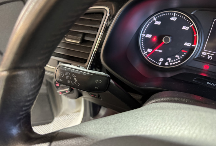 SEAT Leon GARANTIE 1 AN 5 portes 1.6 TDI 105 cv