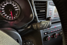 SEAT Leon GARANTIE 1 AN 5 portes 1.6 TDI 105 cv