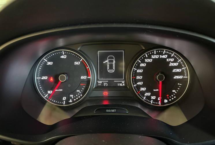 SEAT Leon GARANTIE 1 AN 5 portes 1.6 TDI 105 cv