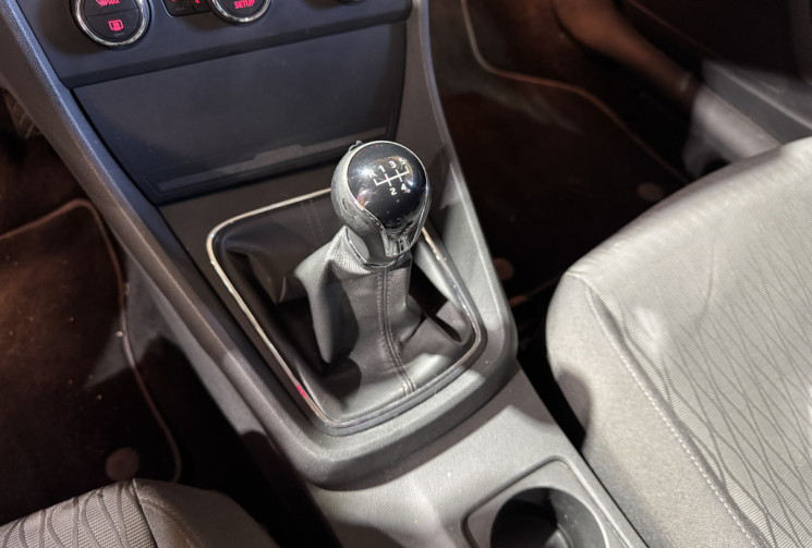 SEAT Leon GARANTIE 1 AN 5 portes 1.6 TDI 105 cv