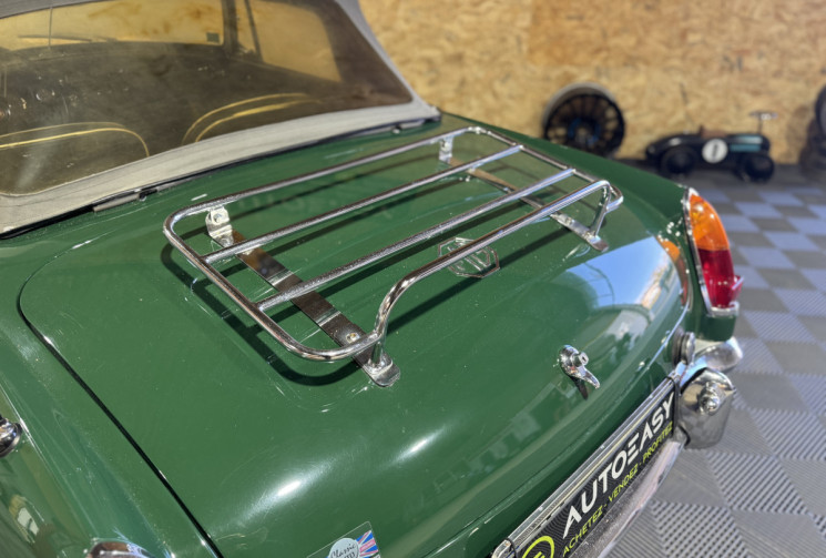 MG B DECAPOTABLE vert anglais + hardtop 