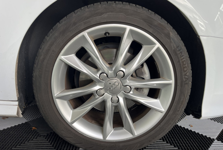 Audi A3 Sportback S-LINE 1.5 35 TFSI 150 ch / CARPLAY