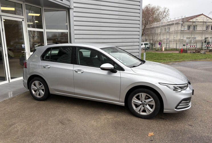 Volkswagen Golf 8 TSI 130 LIFE