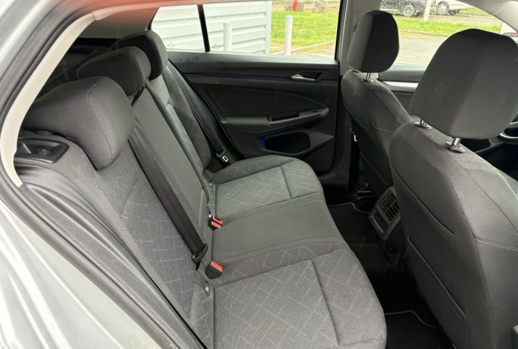 Volkswagen Golf 8 TSI 130 LIFE