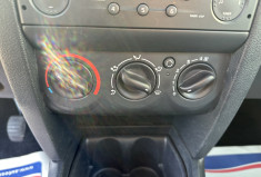 Renault Clio II 5 Portes Phase 2 1.2 i 16V 75 cv