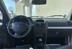 Renault Clio II 5 Portes Phase 2 1.2 i 16V 75 cv