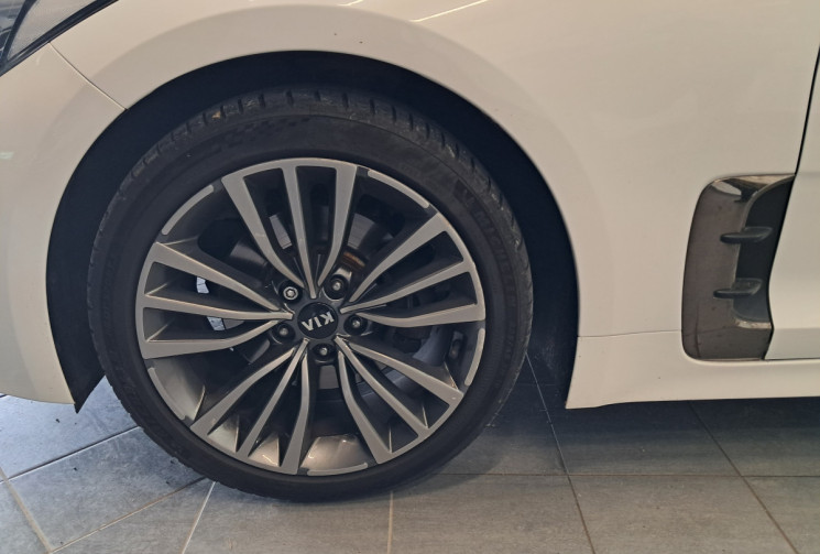 Kia STINGER 2.2 CRDi 200 GT Line Premium 4x4 BVA8 - CAMERA 360 - CUIR INTEGRAL - ENTRETIEN KIA 