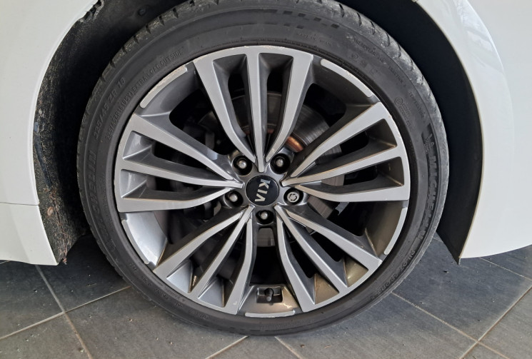 Kia STINGER 2.2 CRDi 200 GT Line Premium 4x4 BVA8 - CAMERA 360 - CUIR INTEGRAL - ENTRETIEN KIA 